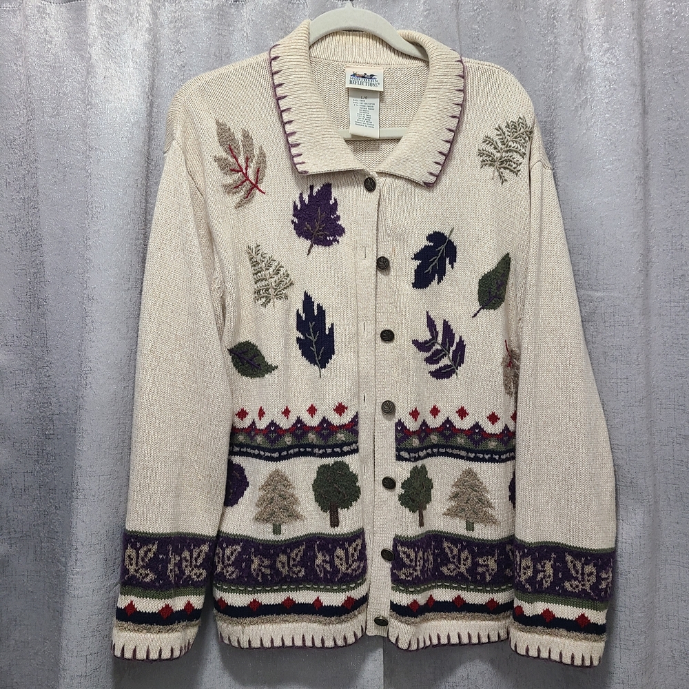 Northern Reflections Cream Cardigan with Leaf‎ Motif